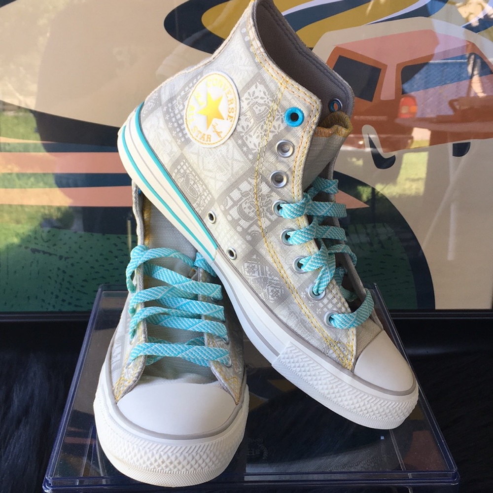 UNISEX Chuck Taylor All Star High Top ‘Mi Gente’